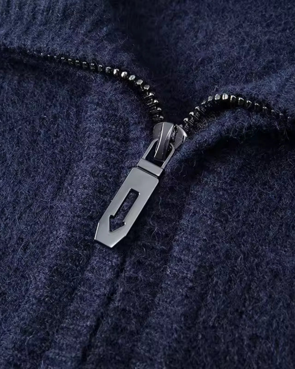 Gstaad | Cashmere Quarter Zip Sweater