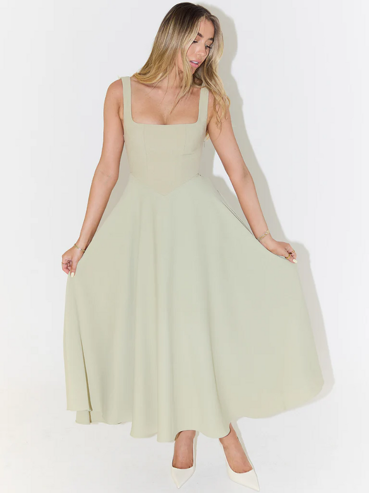 Mireya | Backless Dress